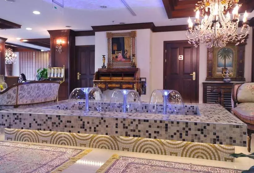 Hotelli Alexander Mountain Resort