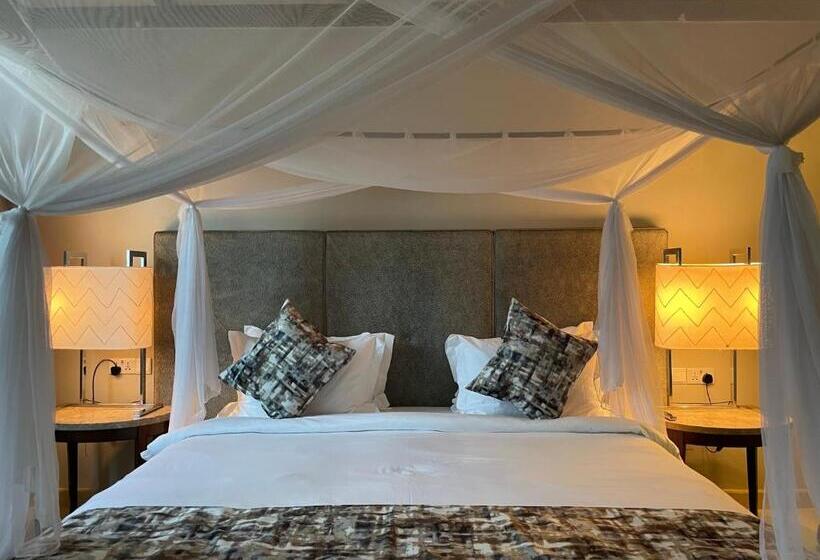 هتل Governor S Residence