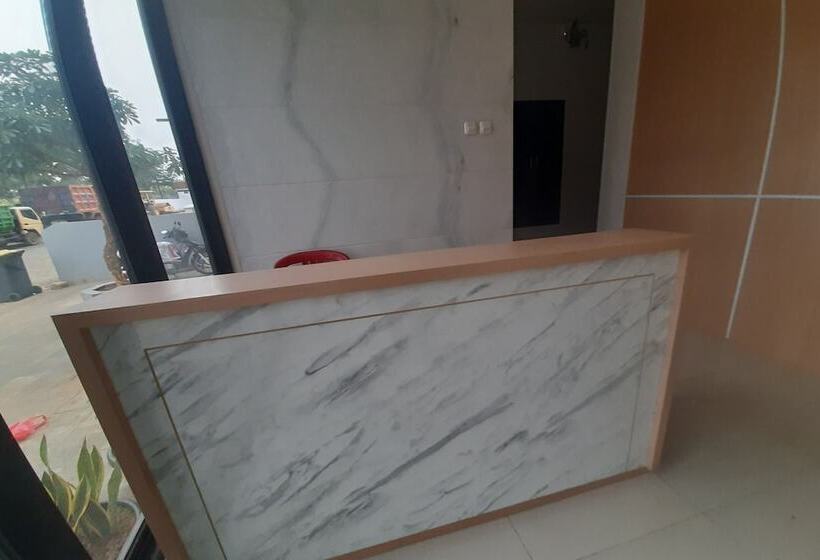 Hotel Oyo Life 93289 Jelita Residence 2