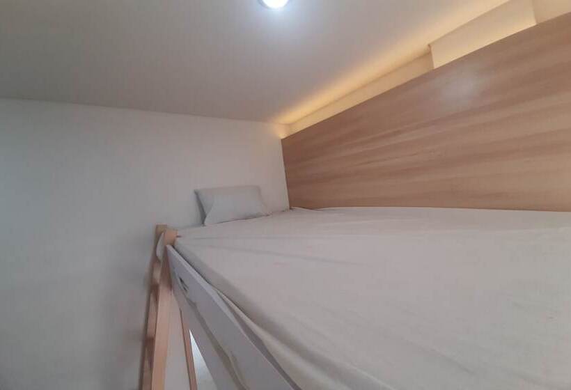 Hotel Oyo Life 93289 Jelita Residence 2