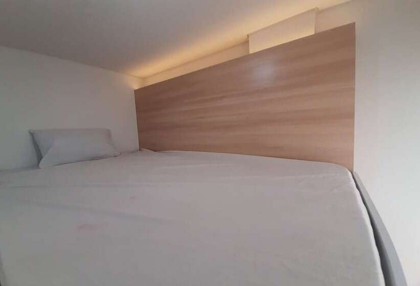 Hotel Oyo Life 93289 Jelita Residence 2