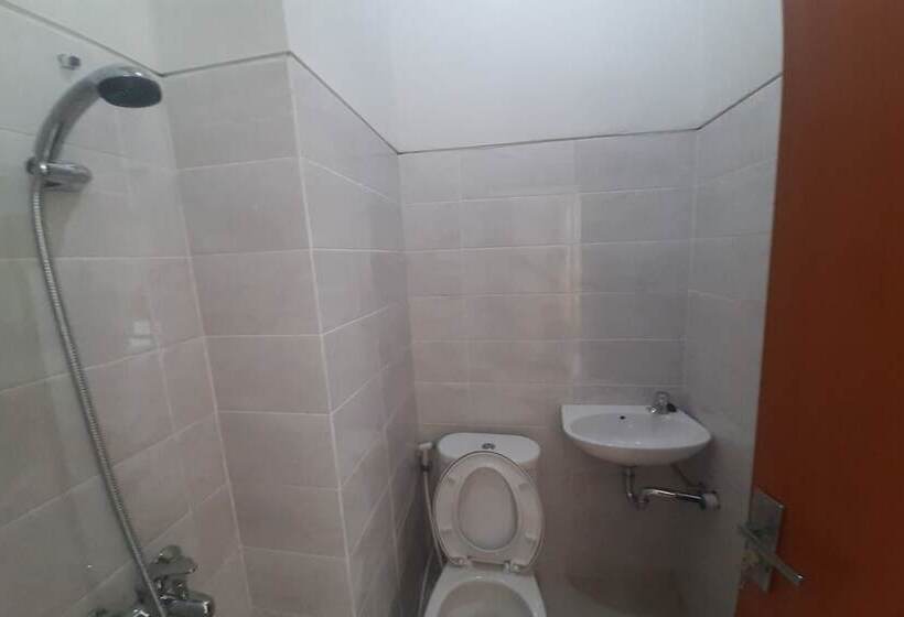 Hotel Oyo Life 93289 Jelita Residence 2