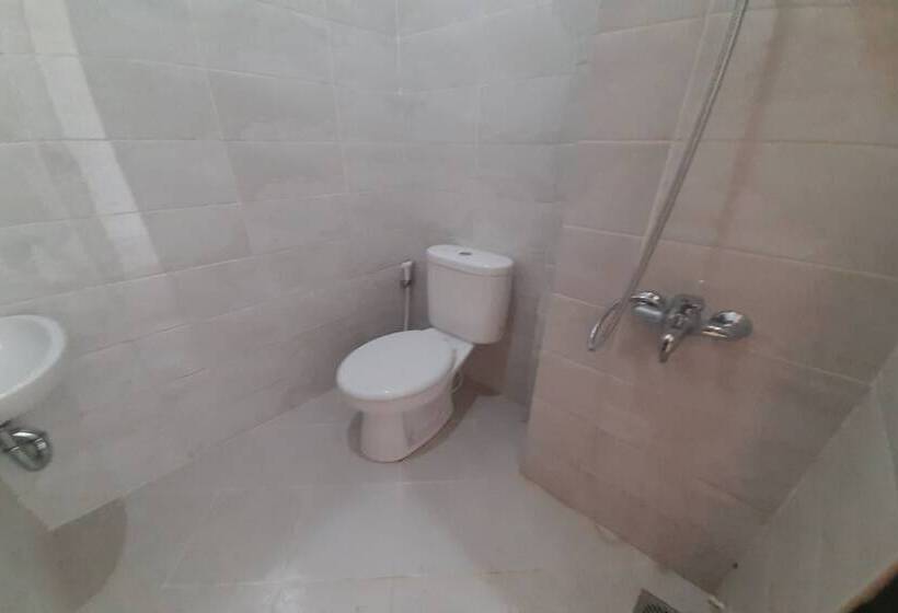 Hotel Oyo Life 93289 Jelita Residence 2