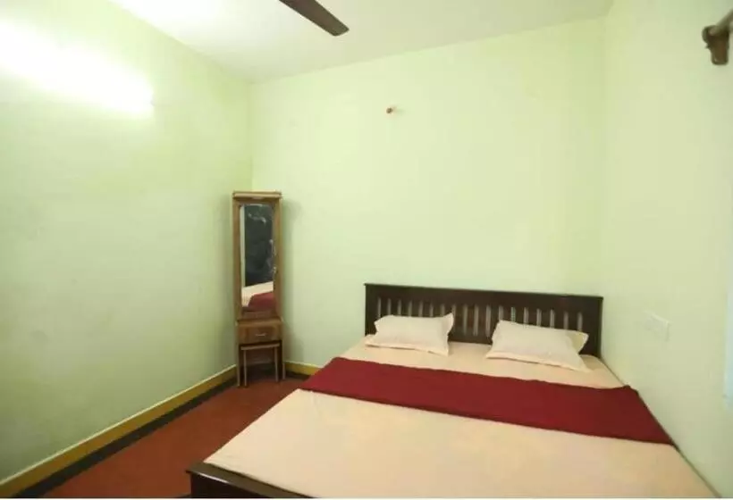 هتل Ramana Villa