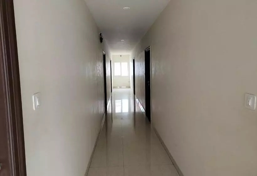 ホテル The Karthikeya Inn, Tirupati