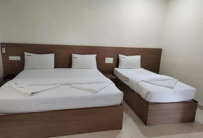 ホテル The Karthikeya Inn, Tirupati