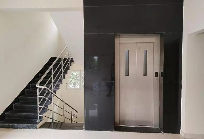 ホテル The Karthikeya Inn, Tirupati