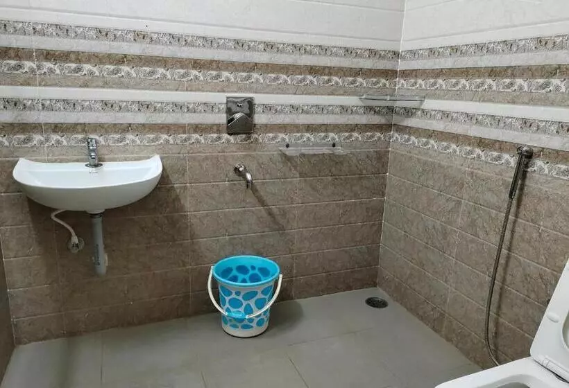 ホテル The Karthikeya Inn, Tirupati