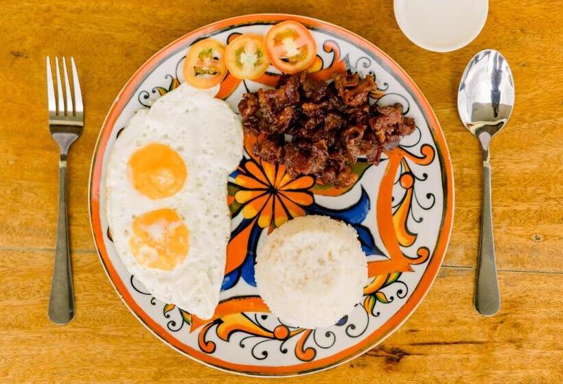 בית מלון כפרי Villa Lourdes Resort