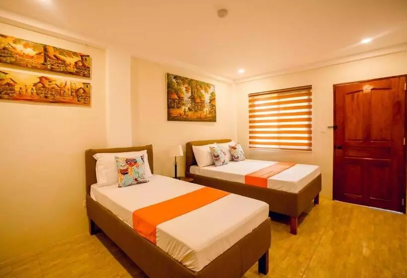 Hotelli Villa Lourdes Resort