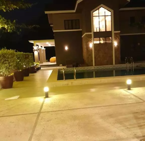 ホテル Villa Minerva Ecofarm & Beach Resort