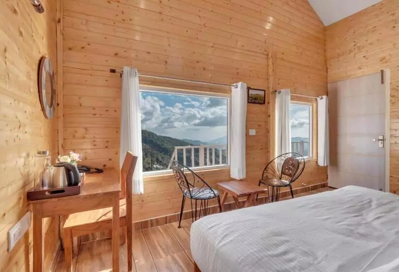 ホテル Vinyasa Resort , Kanatal