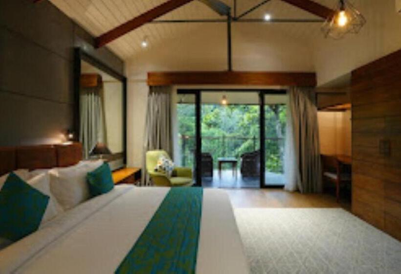 בית מלון כפרי Vyna Hillock Resorts Kerala