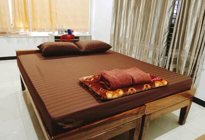 Pensão บ้านพักคุ้มทรัพย์