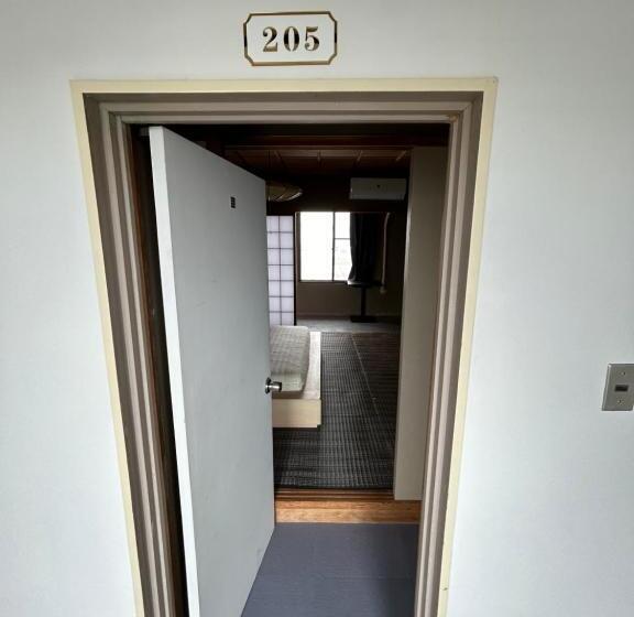 Pensionat 高島市安曇川町琵琶湖徒歩3分エクシブ 高島 近くbbq自転車無料貸出