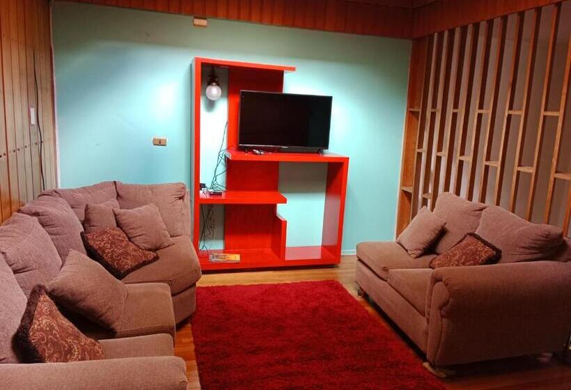 پانسیون Hostal Casita Española