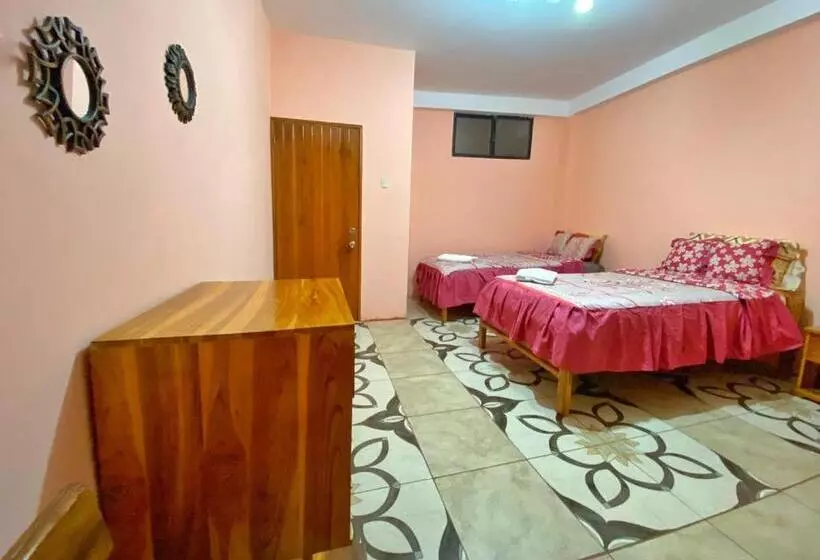 پانسیون Posada Clarisa