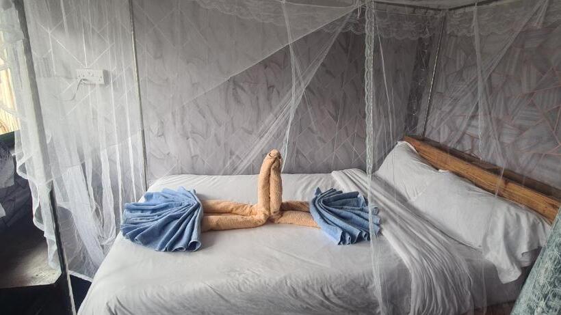 استراحتگاه Mambo Game View