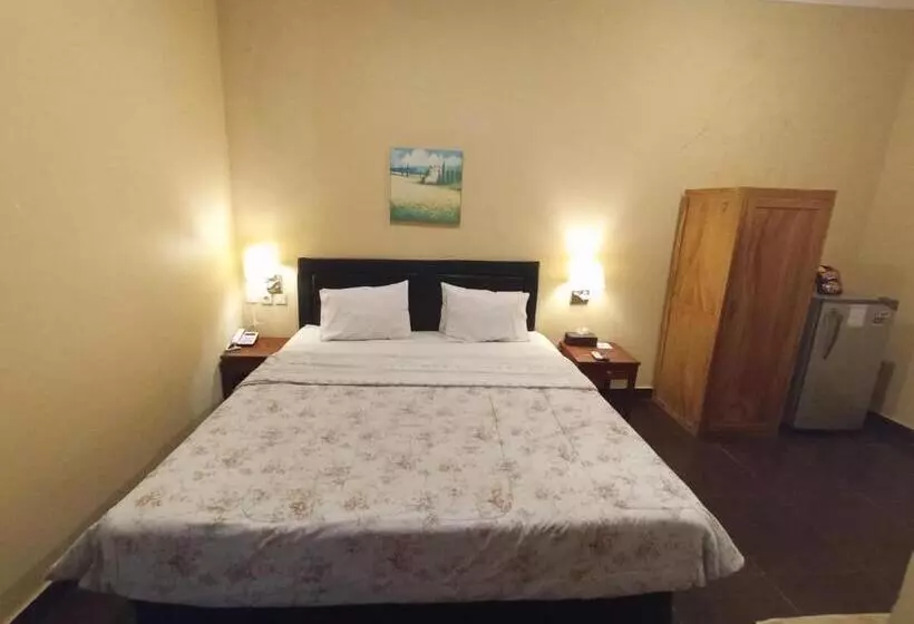 The Swarna Hotel Bayah Lebak