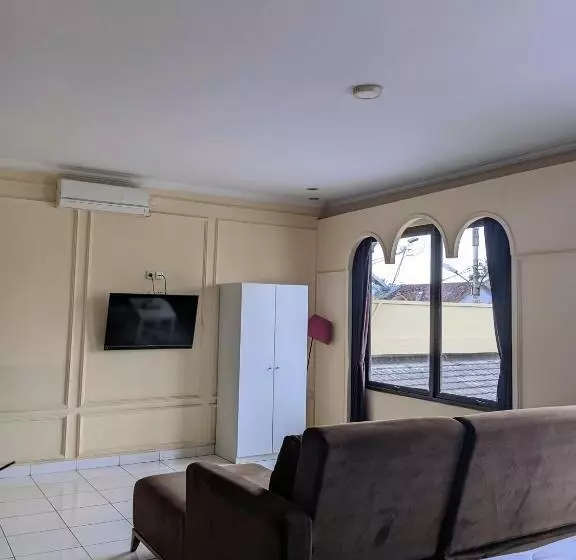 The Swarna Hotel Bayah Lebak