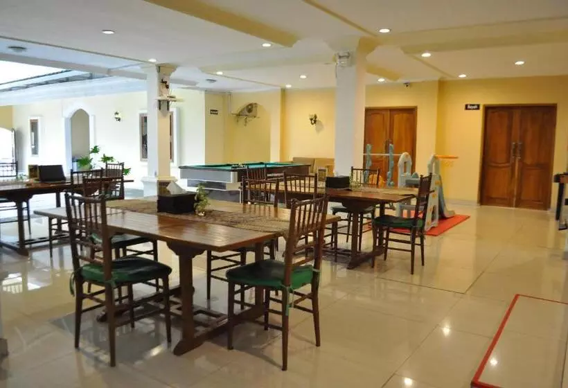 The Swarna Hotel Bayah Lebak