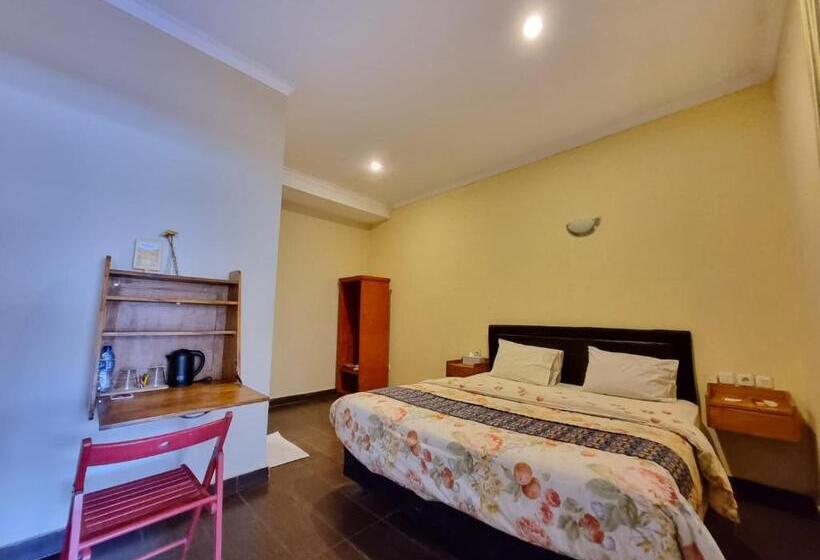 The Swarna Hotel Bayah Lebak