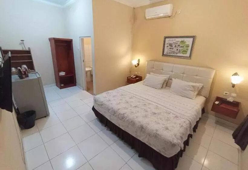 The Swarna Hotel Bayah Lebak