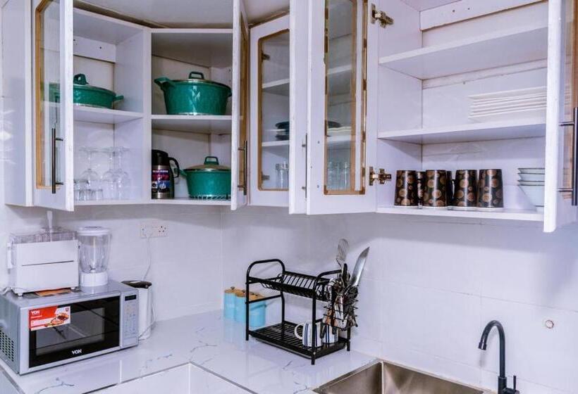 تختخواب و صبحانه Juston Homes Airbnb Kisii