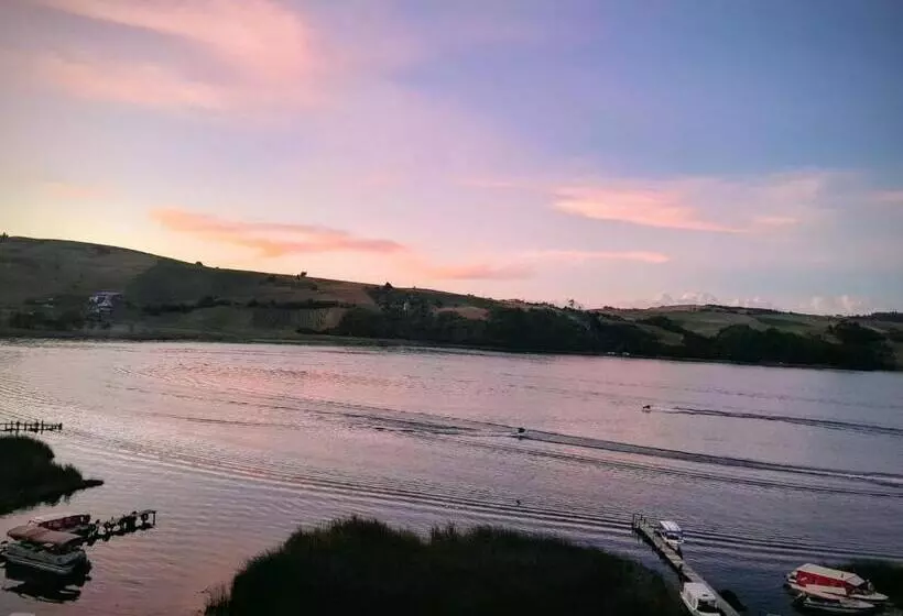 Aamiaismajoitus (B&B) Lago De Tota Playa Blanca Glamping Kairos