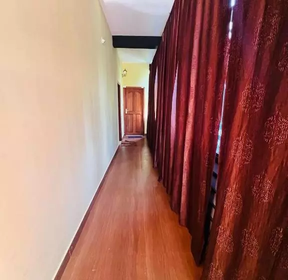 ベッドアンドブレックファースト Leisure Family Villas