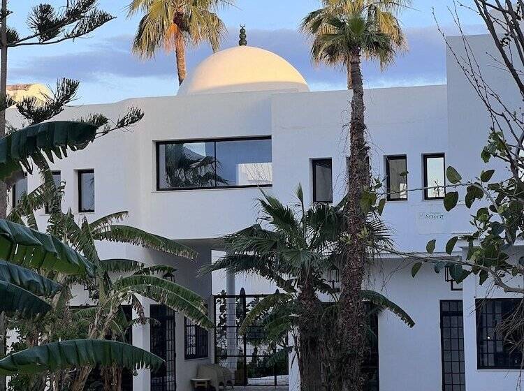 민박 Résidence Neffati