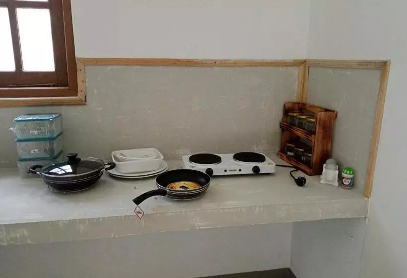 Aamiaismajoitus (B&B) Thalduwa Pavilion