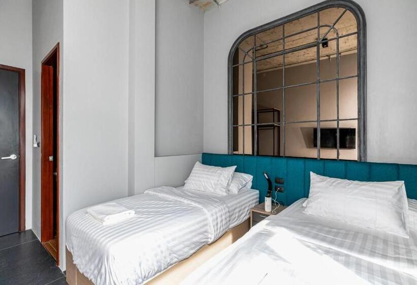 Hotel Chainam Charmchuree Residences Cafe And Spa