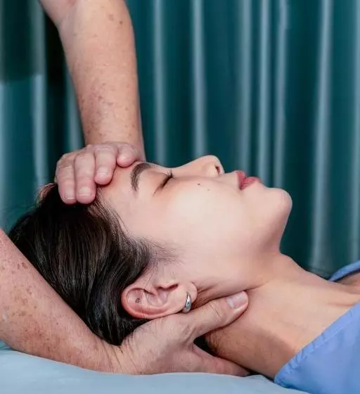 Hotelli Chainam Charmchuree Residences Cafe And Spa