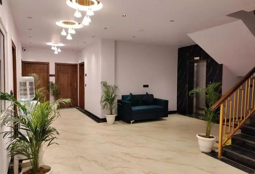 Hotelli Emerald Suites