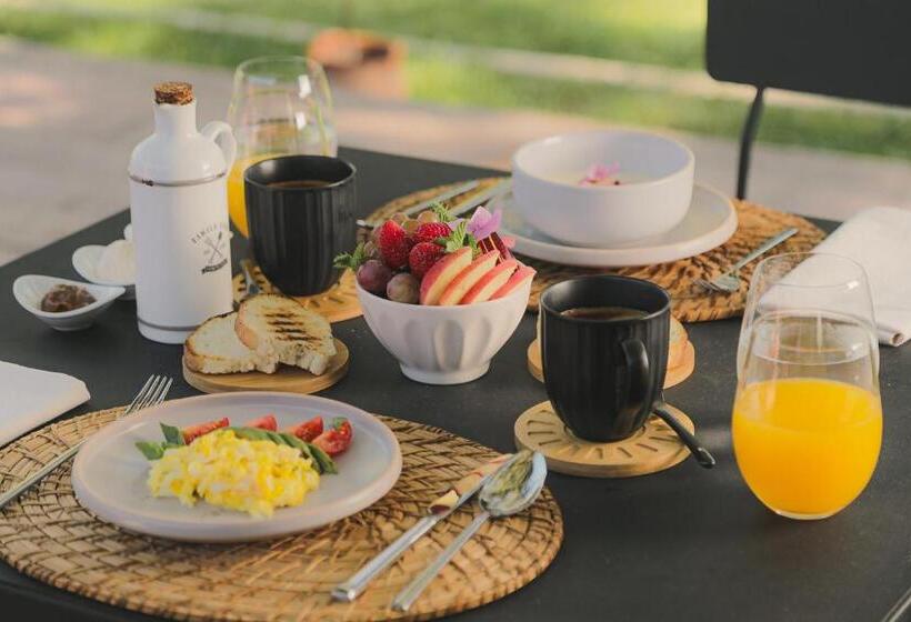 Отель Enlace Casa De Huespedes