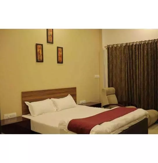 ホテル Inn gulmarg