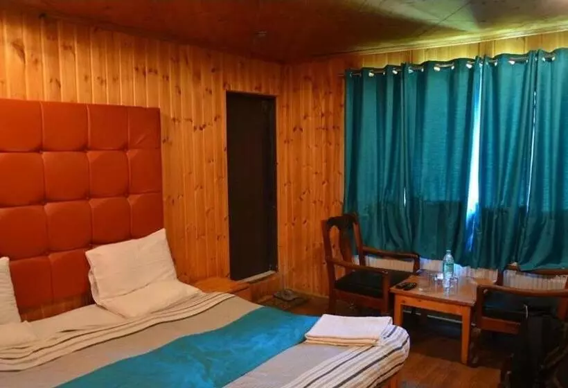 ホテル Inn gulmarg