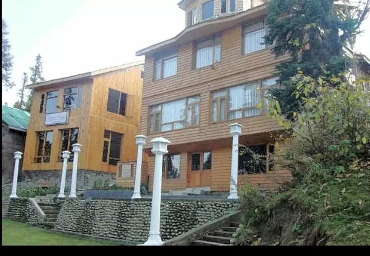 ホテル Inn gulmarg