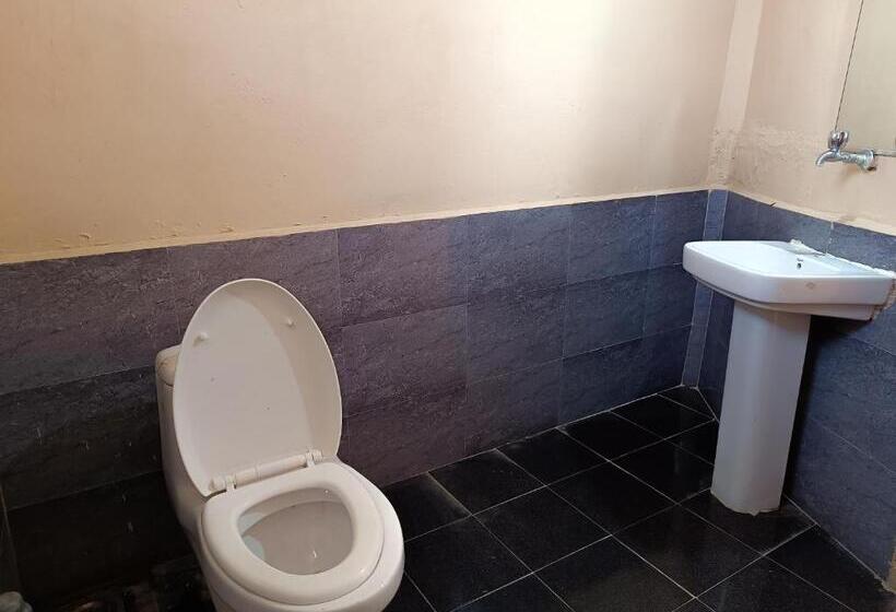 בית מלון כפרי Dholavira Tourism Resort