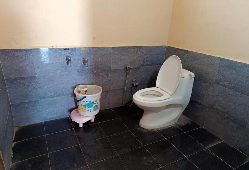 בית מלון כפרי Dholavira Tourism Resort