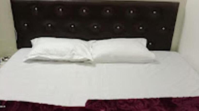 Hotel Silsila होटल सिलसिला , Varanasi