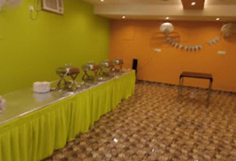 Hotel Silsila होटल सिलसिला , Varanasi