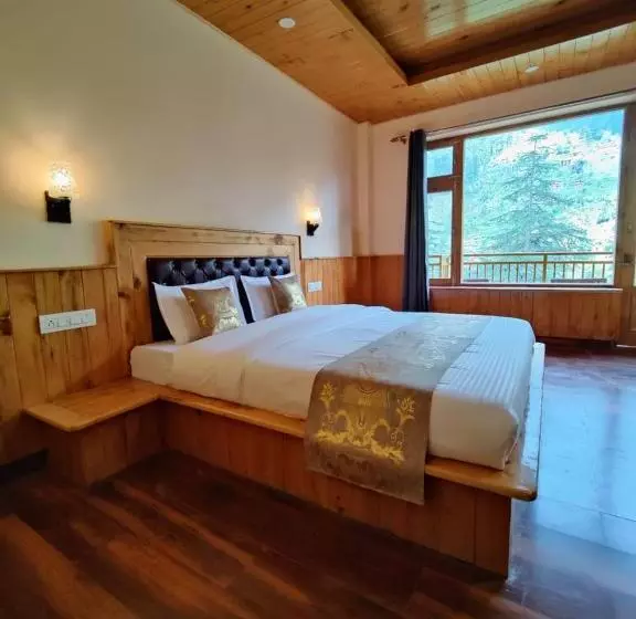 ホテル The Woodpecker Inn Jibhi
