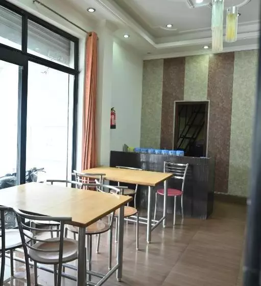 Hotelli Vasundhara Palace