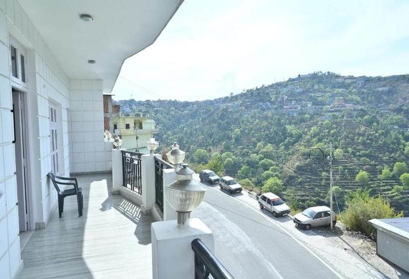 Hotel Vasundhara Palace