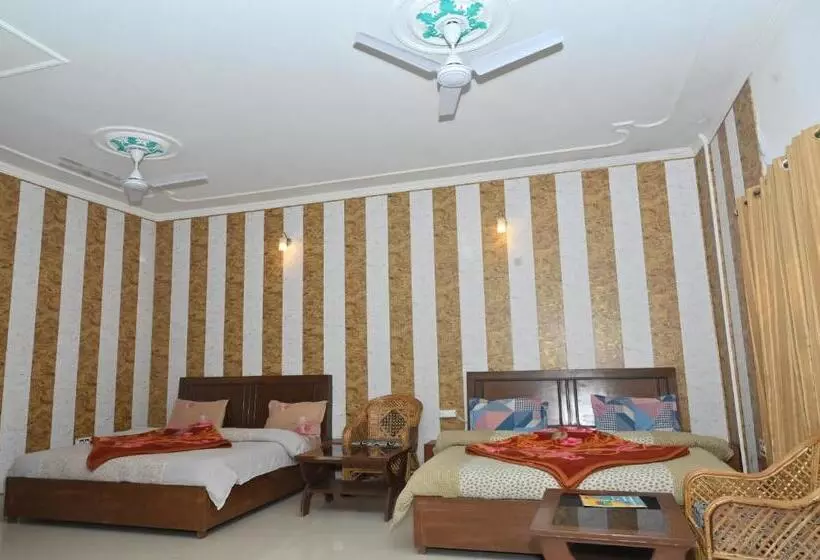 Hotelli Vasundhara Palace