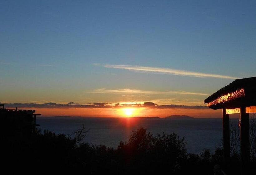 Пансион Rooms To Let Spiropali