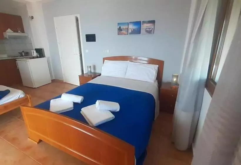 ペンション Rooms To Let Spiropali