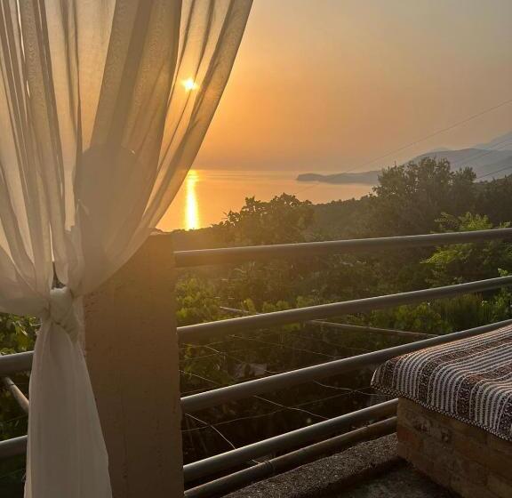 Пансион Rooms To Let Spiropali